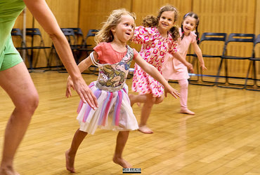 Otroška plesna ustvarjalnica za otroke od 4 – 6 let <em>Foto: Foto: David Orešič</em>